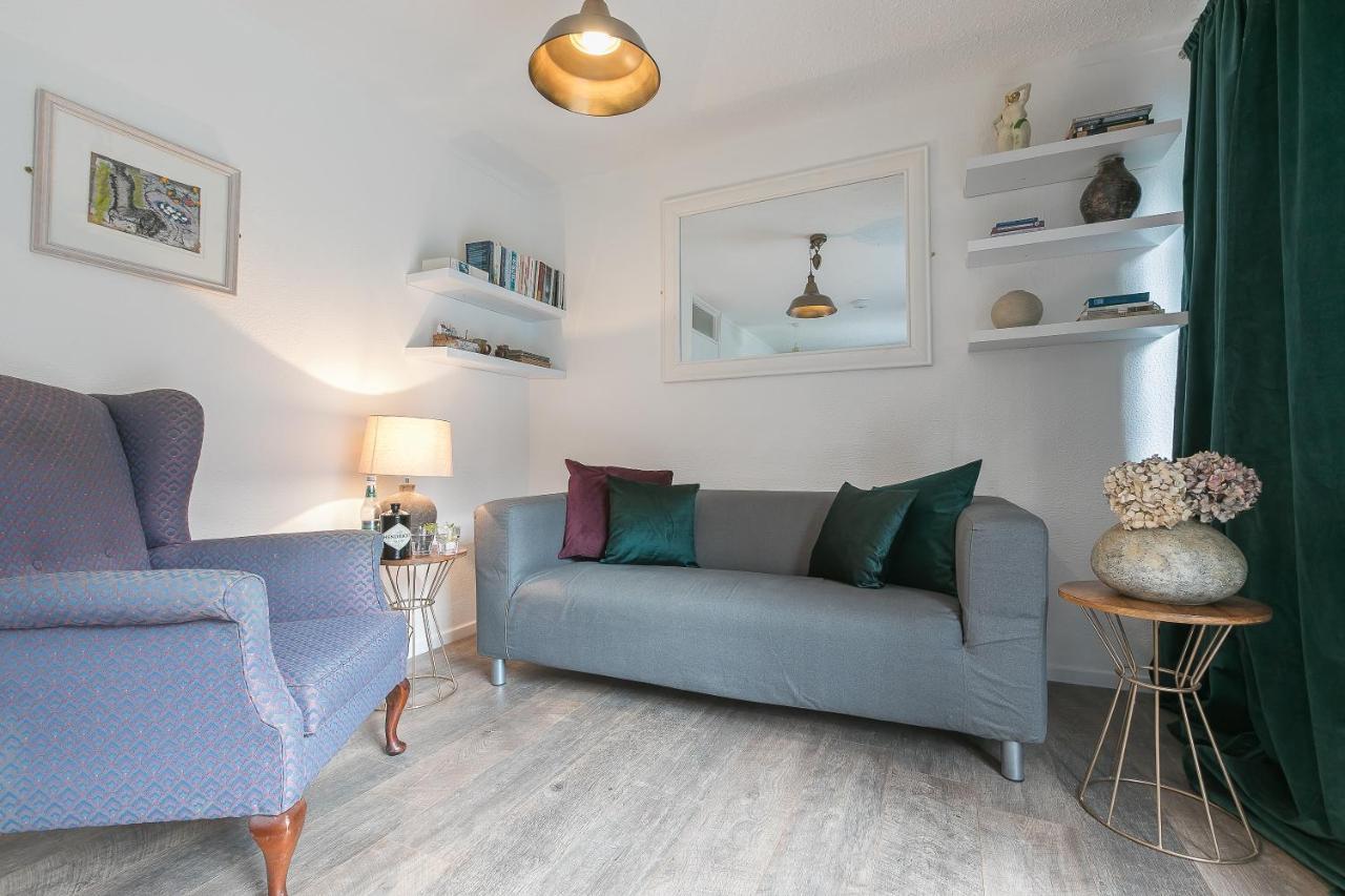 Cosy Woodland Home Uny Lelant ภายนอก รูปภาพ