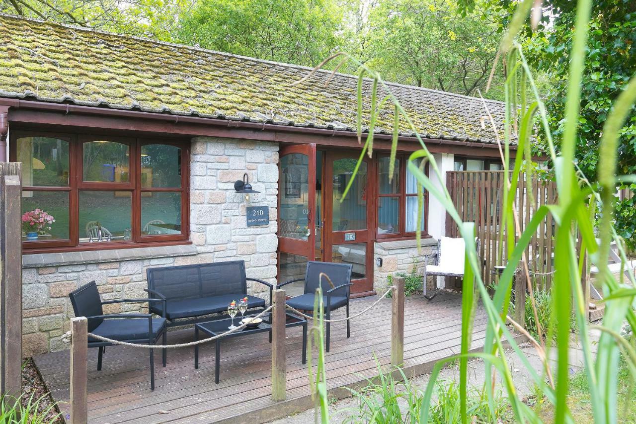 Cosy Woodland Home Uny Lelant ภายนอก รูปภาพ