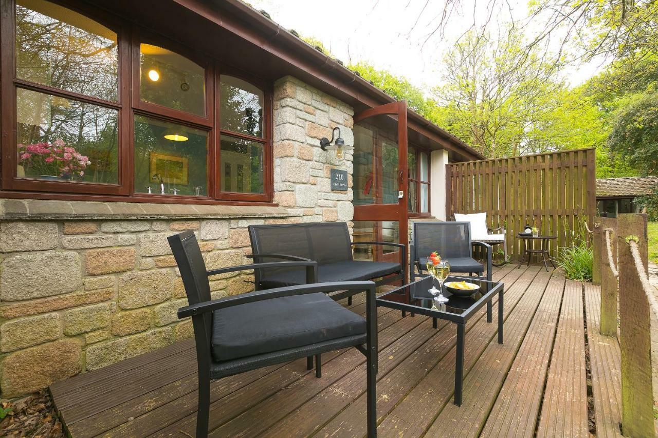 Cosy Woodland Home Uny Lelant ภายนอก รูปภาพ