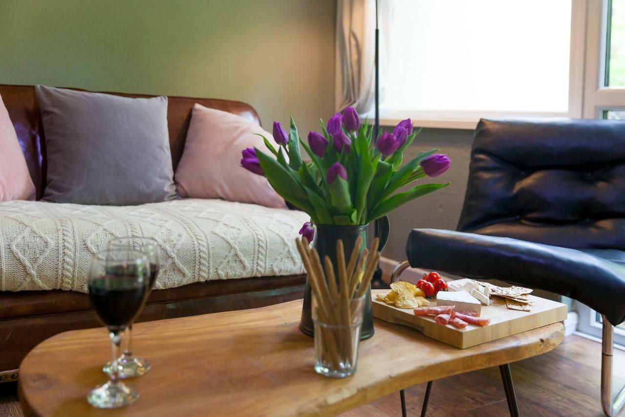 Cosy Woodland Home Uny Lelant ภายนอก รูปภาพ