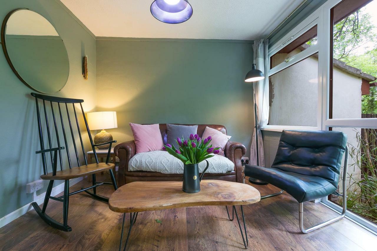 Cosy Woodland Home Uny Lelant ภายนอก รูปภาพ