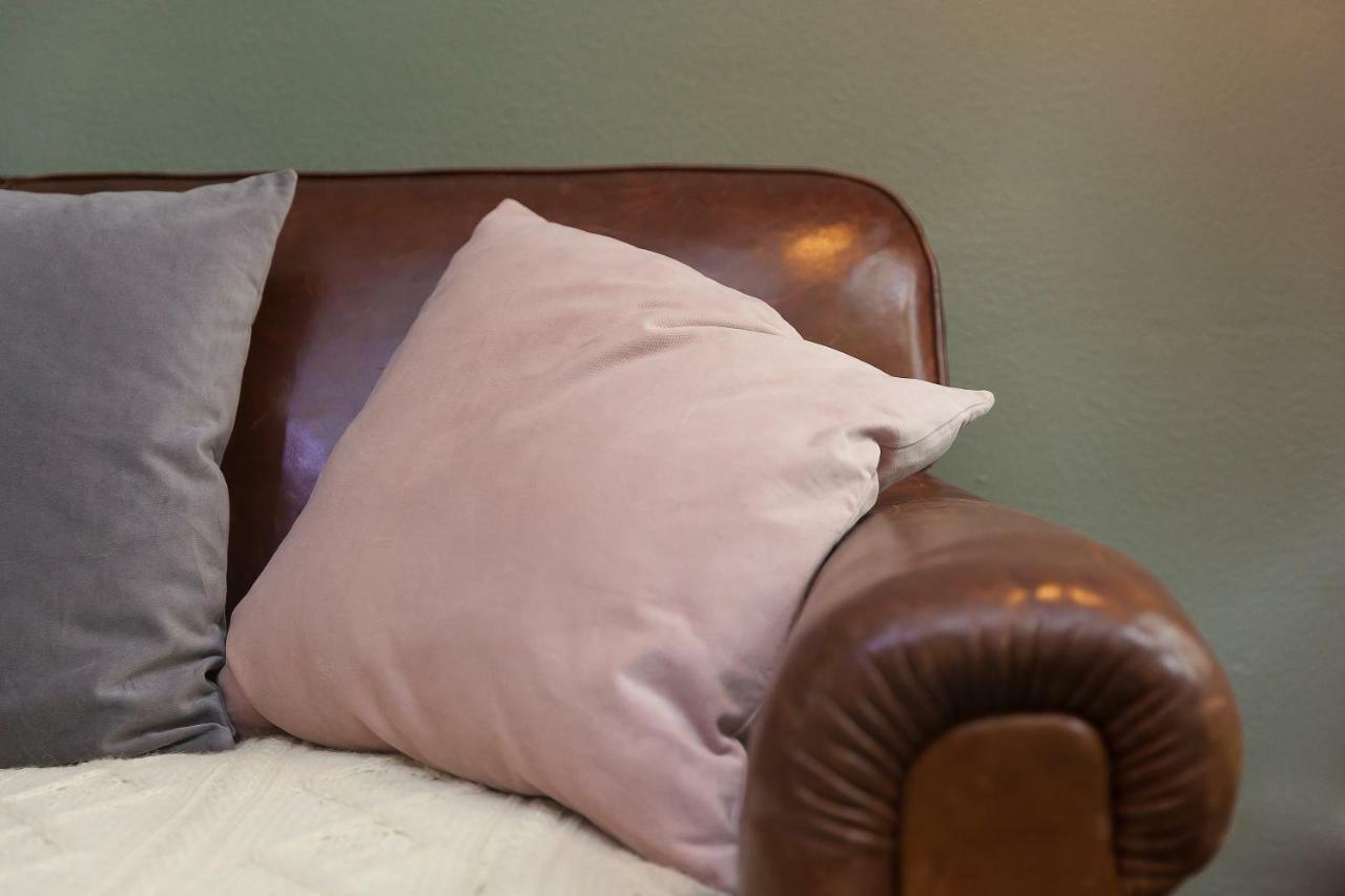 Cosy Woodland Home Uny Lelant ภายนอก รูปภาพ